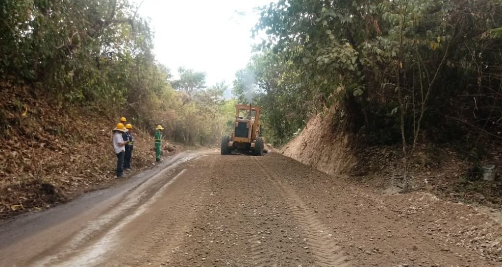 Lluvias de obras por todo el Tolima hace la gobernación