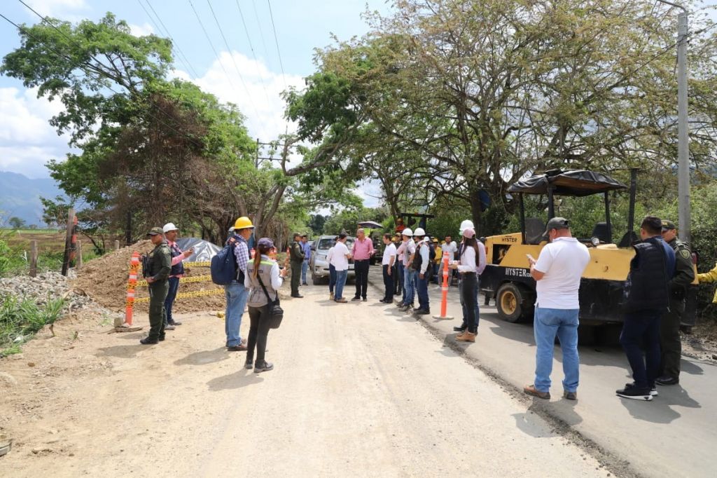 Adjudicada licitación para pavimentar en segunda etapa la vía Ibagué - Rovira