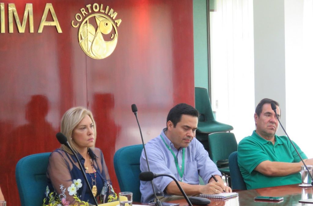 Cortolima suspende expedición de licencias, por casos de corrupción
