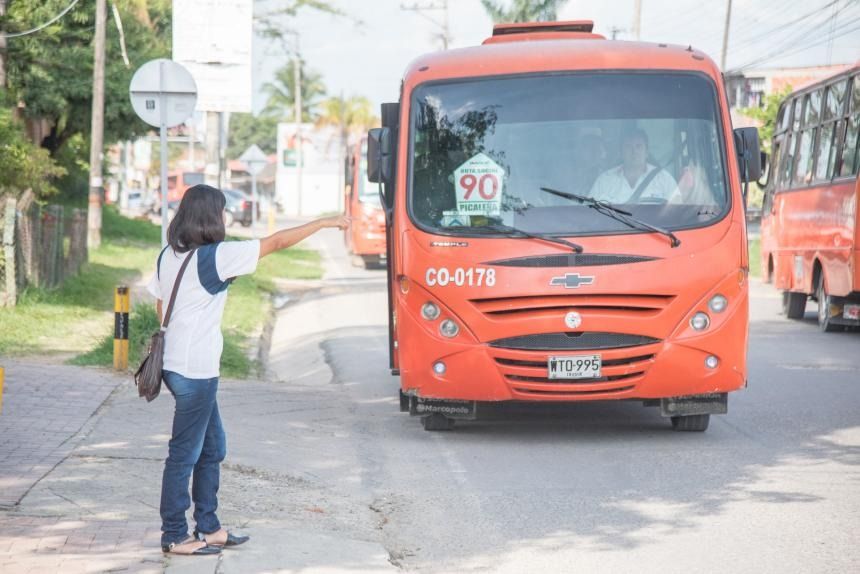 Revolcón en rutas de buses en Ibagué, anuncia alcaldía