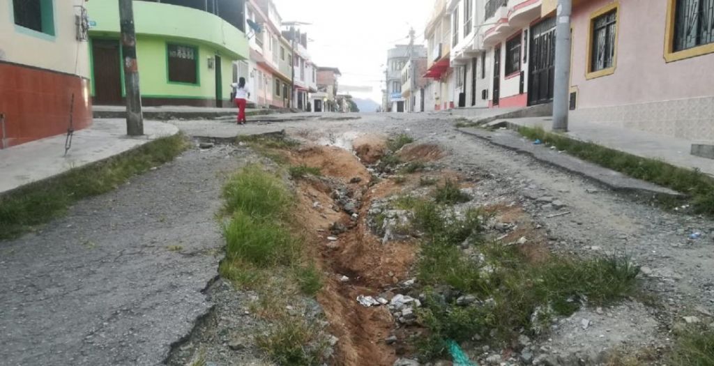 Migajas dejó alcaldía en presupuesto para pavimentar vías en Ibagué