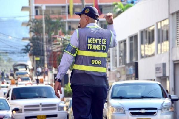 Se agudiza pelea entre agentes de tránsito y alcalde de Ibagué