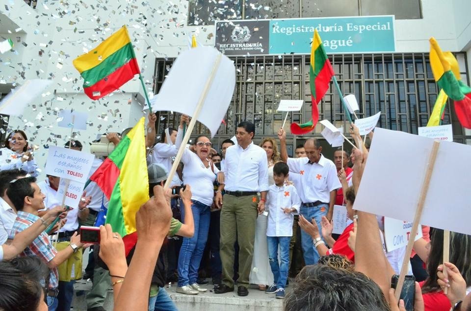 Luis h vendió la alcaldia entre los que se unen al candidato Toledo