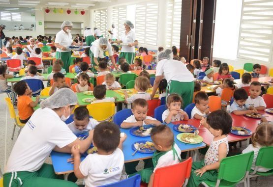 En Ibagué cambian almuerzos escolares por bono de 50 mil pesos