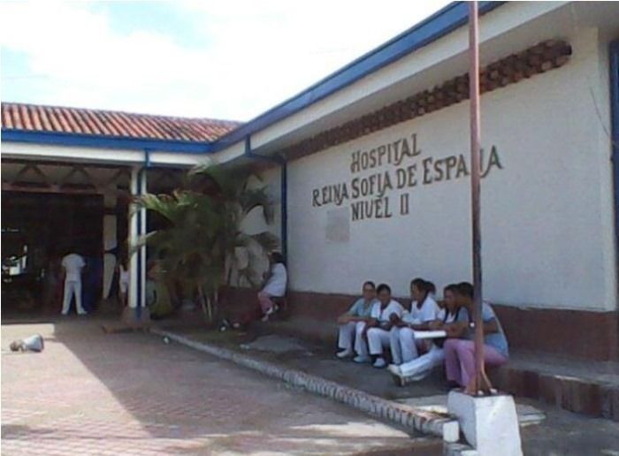 Ni sueldos, ni elementos para laborar en el hospital de Lerida