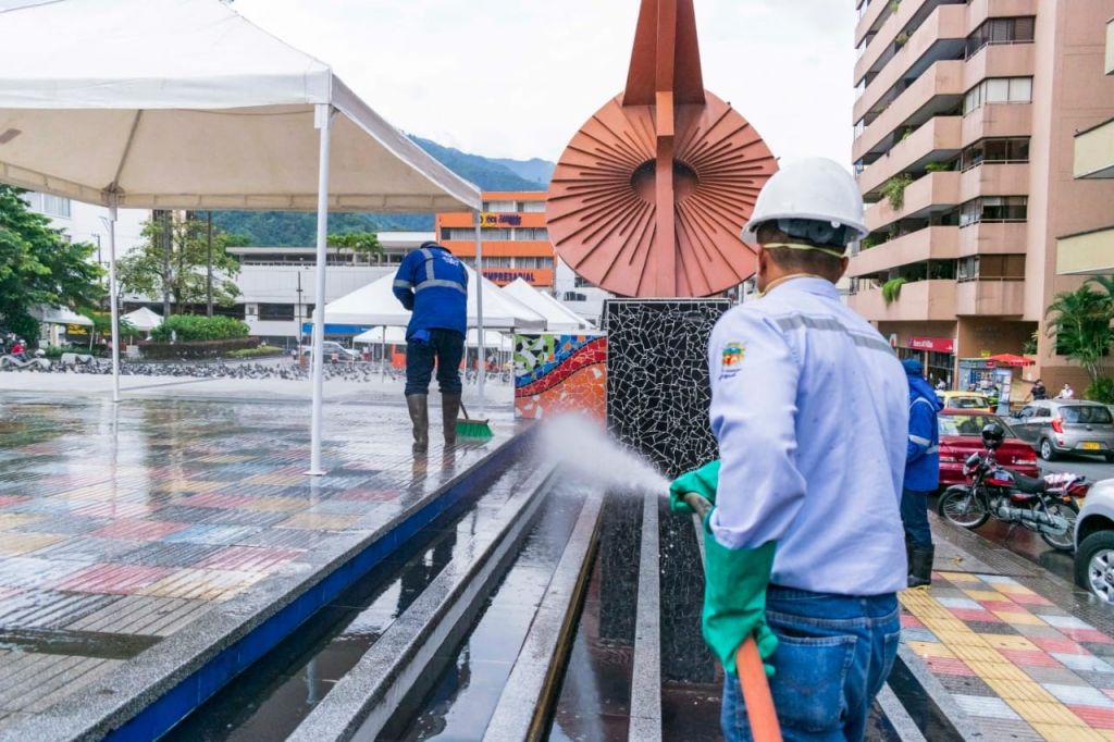 Mantener como un espejo la ciudad, trabajo de Ibagué limpia