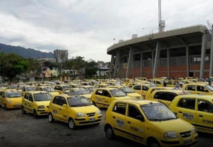 Autorizan salida de más taxis a prestar sus servicios en Ibagué