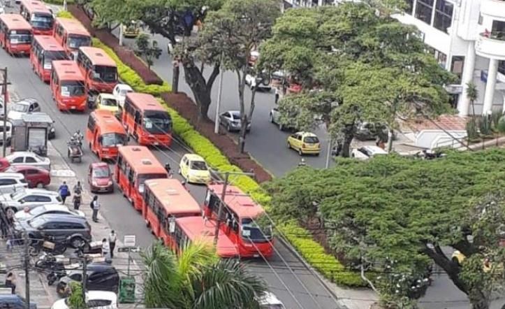 Transportadores en Ibagué, siguen rebelados a trabajar