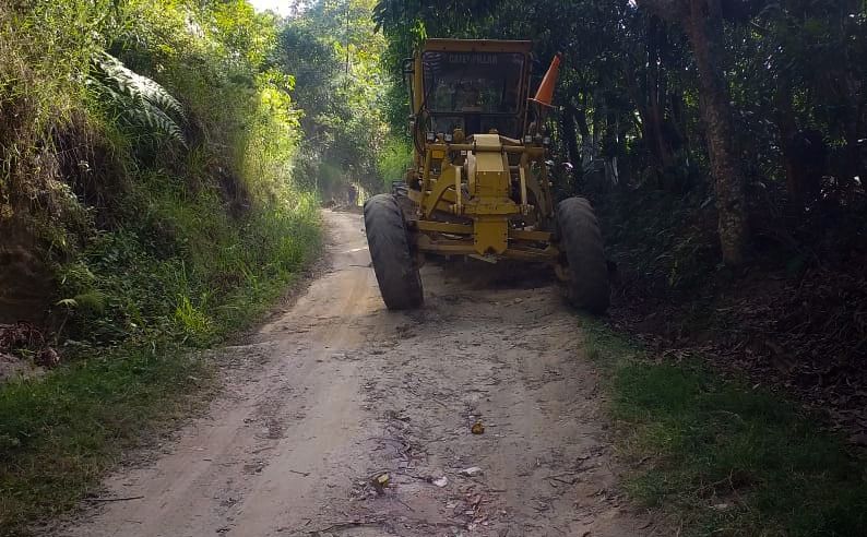 Comienza recuperación de vía rural de Ibagué, que estaba abandonada.
