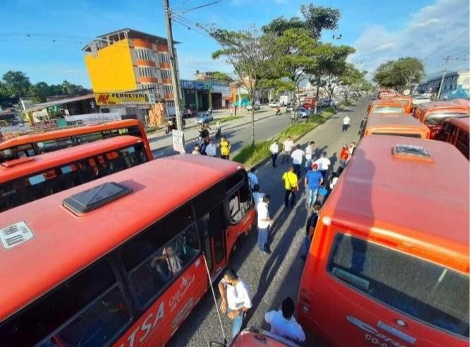 Alcalde de Ibagué nos mintió: aseguran transportadores