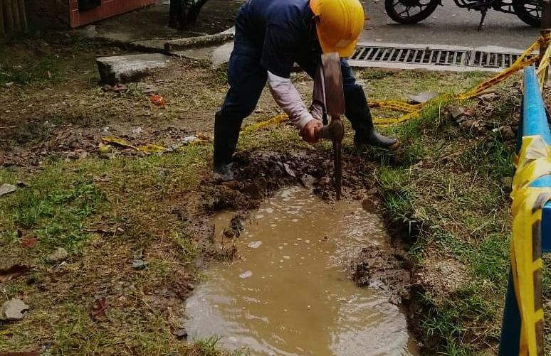 El Salado sigue sin agua, por daños en red de distribución