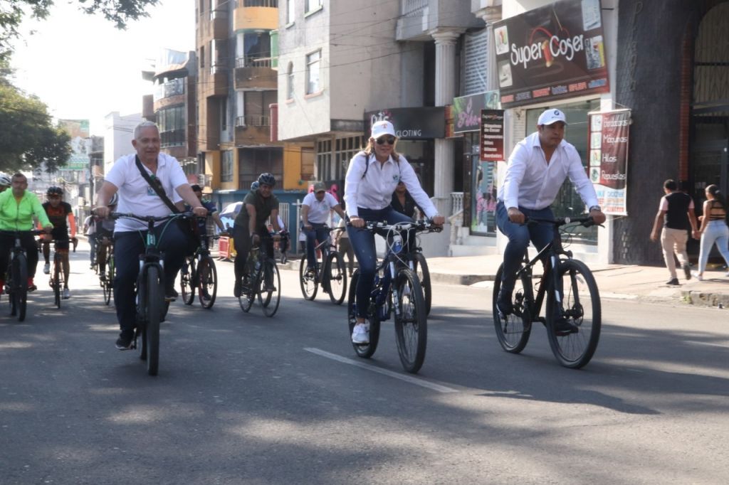 Cortolima brinda acompañamiento técnico durante la jornada del Día sin carro y sin moto