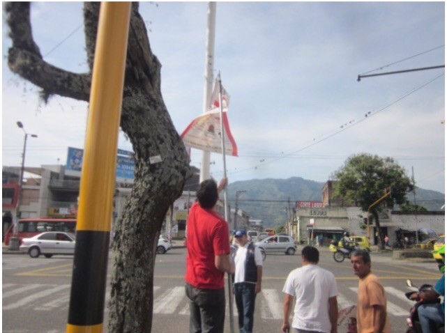 Los políticos ensuciaron la ciudad y ni pena les da