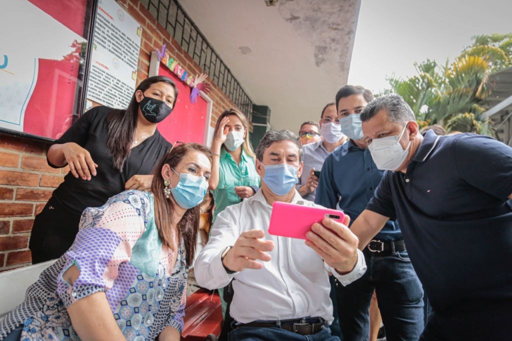 Ibagué con el primer colegio en implementar lenguaje de señas