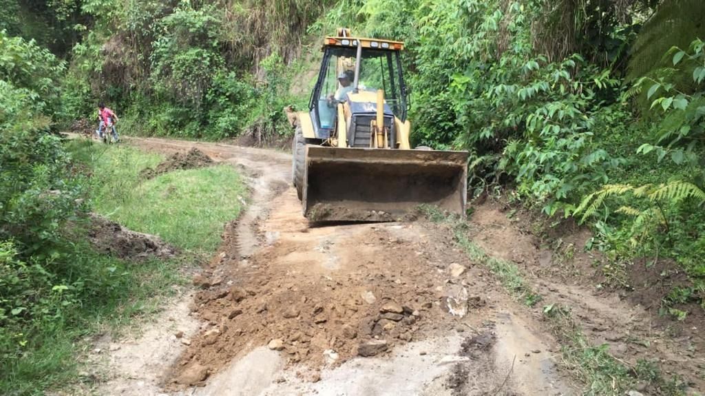 Habilitan zona rural de Calambeo