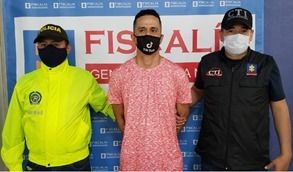 Intentó matar a su excompañera, porque la amaba