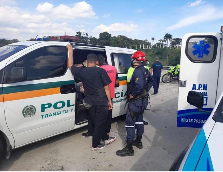 En un día se frustran 2 intentos de suicidio, en puente de la variante