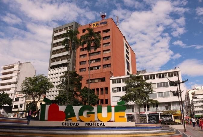 Piden investigar presidente de la cámara de comercio de  Ibagué