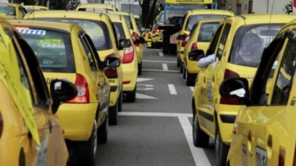 El amarillo significa peligro, una reflexión de los taxistas Ibaguereños