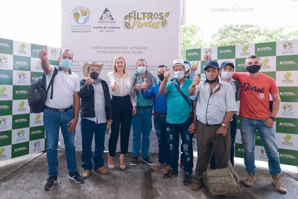 480 familias caficultoras tendrán filtros verdes en sus fincas para cuidar las fuentes hídricas del departamento