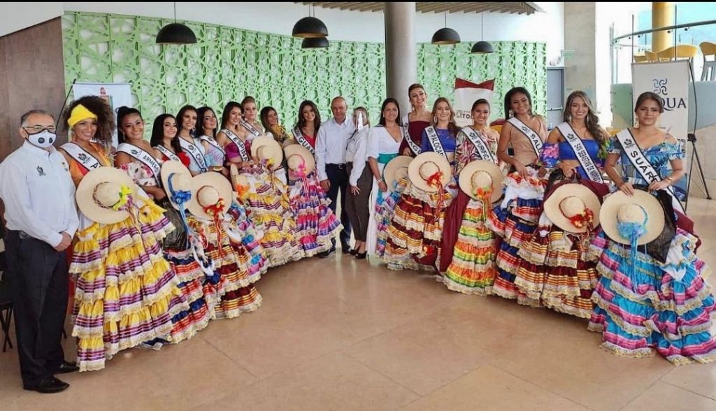 Aguardiente Tapa Roja celebra las tradiciones y el folclor de la región