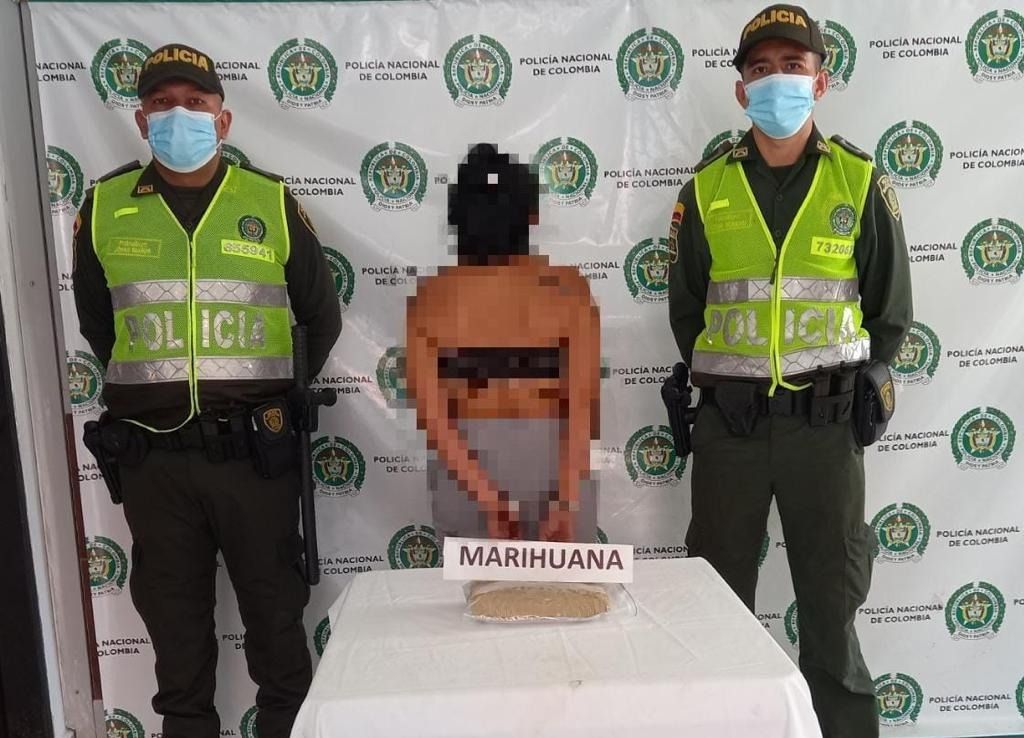 Cae Narcomoto en Armero Guayabal, mujer que la manejaba está detenida