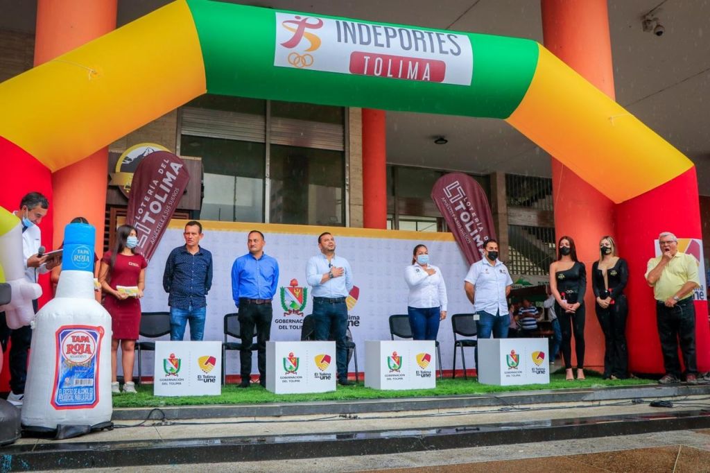 Aguardiente Tapa Roja se viste de deporte en la vuelta al Tolima 2022